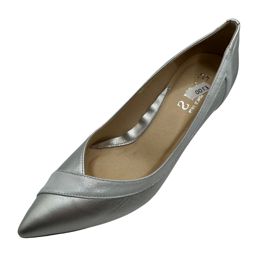 Emis Silver Metallic Heels with White Shimmer Detail