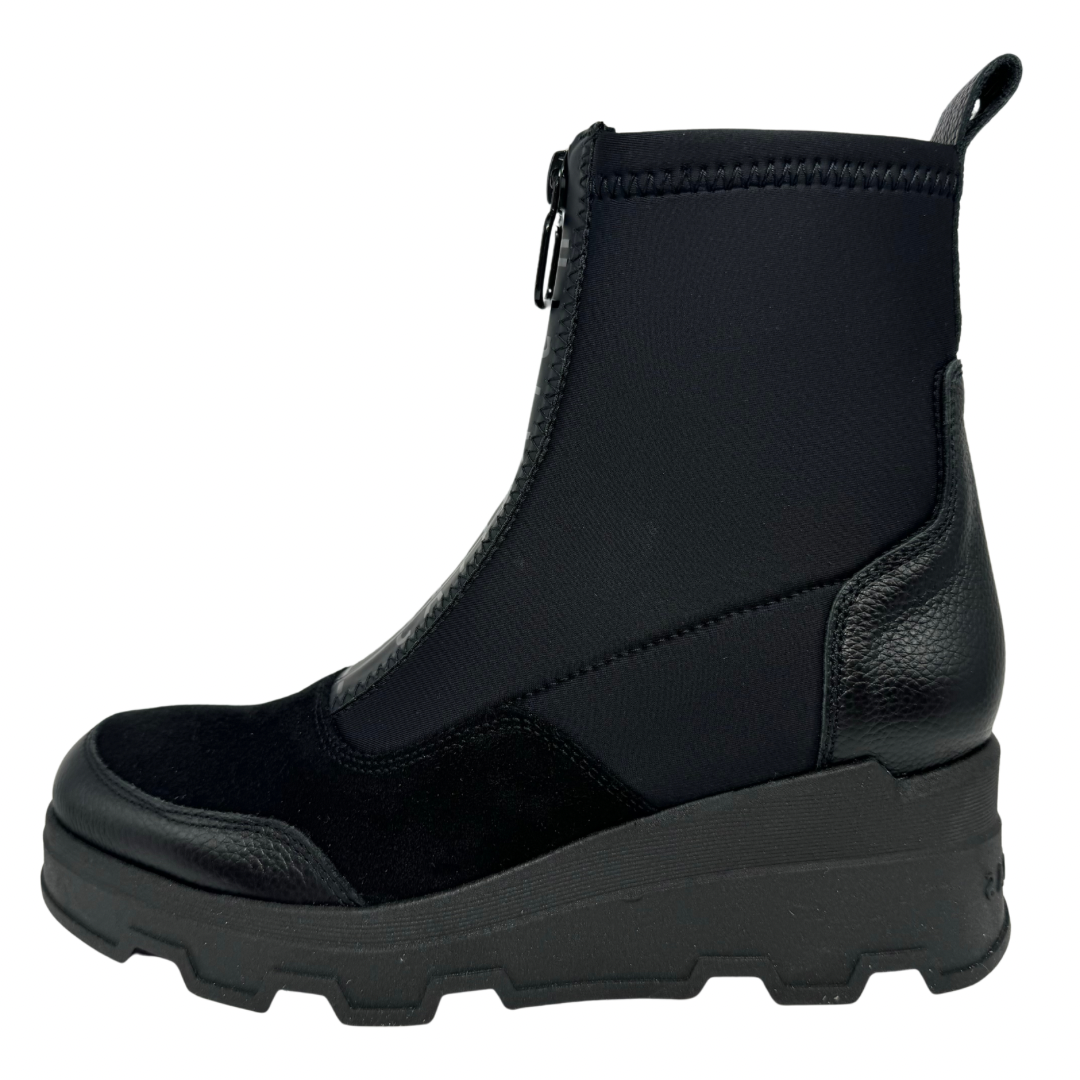 Hispanitas Black Wedge Boots