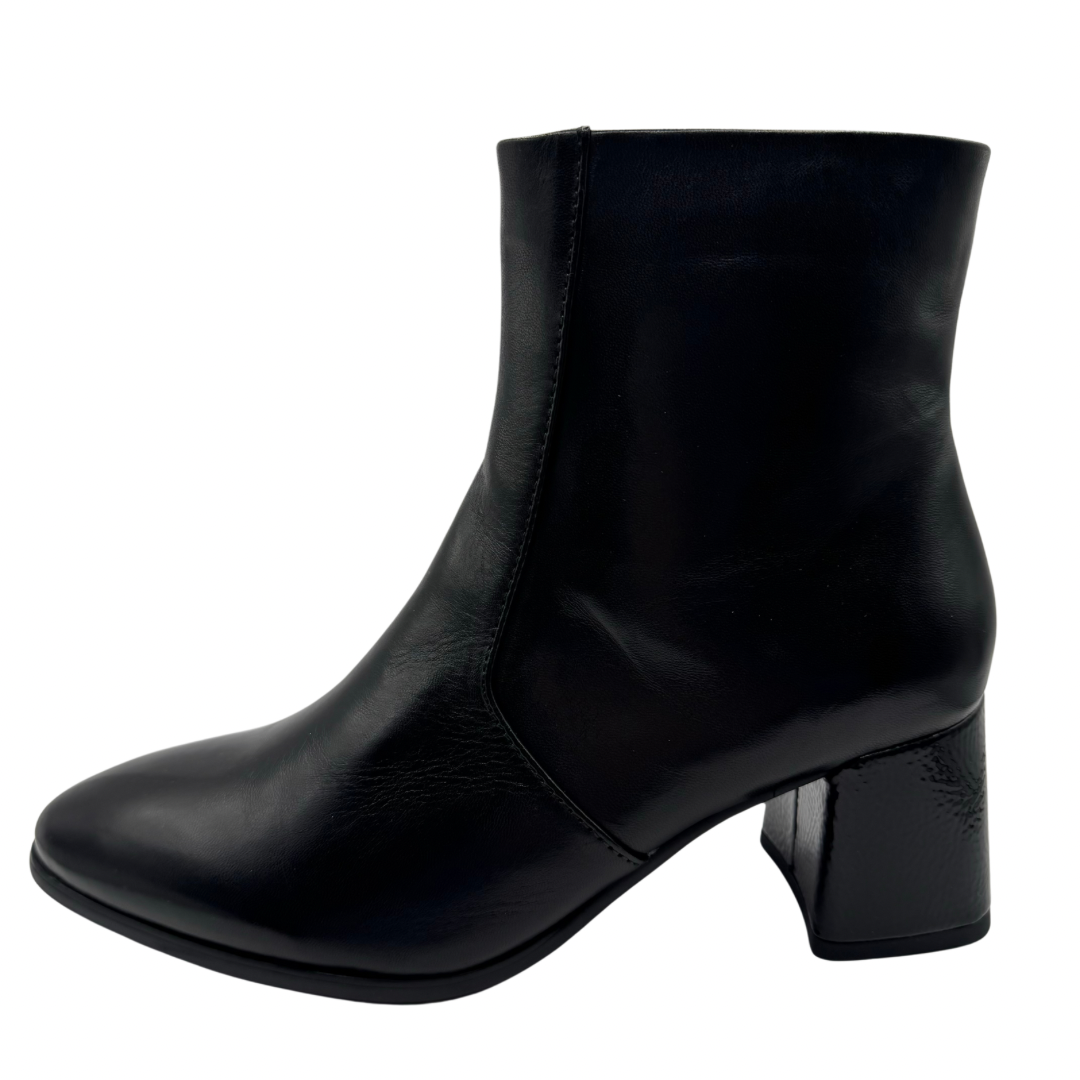 Regarde Le Ciel Black Block Heel Leather Boots