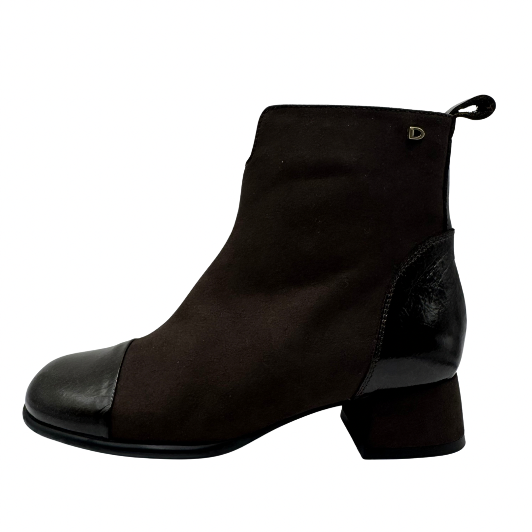 Donna Serena Dark Brown Heeled Boots with Patent Toe