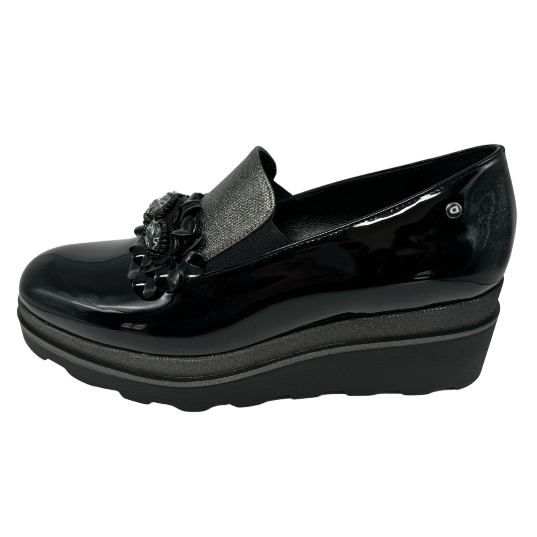 Donna Serena Black Patent and Silver Leather Wedge Loafers