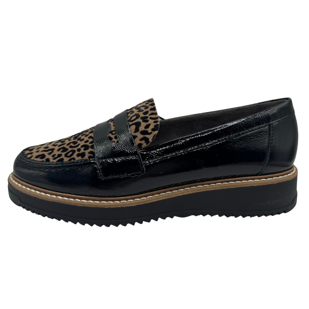 Pitillos Black Patent &amp; Leopard Print Loafers