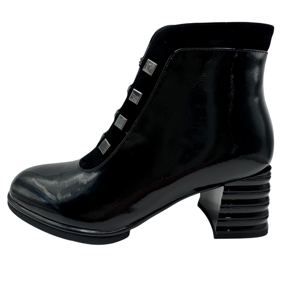 Loretta Vitale Black Patent Heeled Boots
