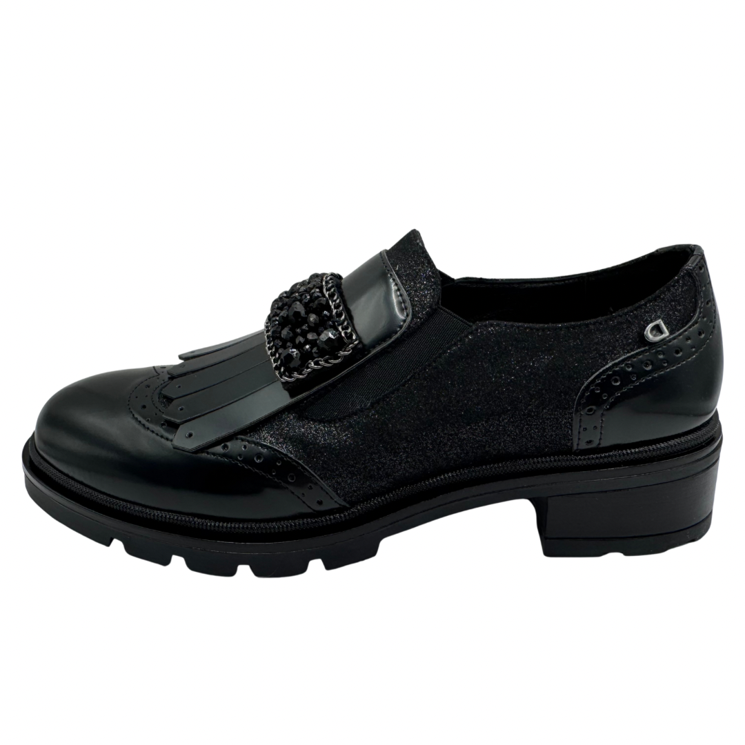 Donna Serena Black Loafers with Shimmer Detail