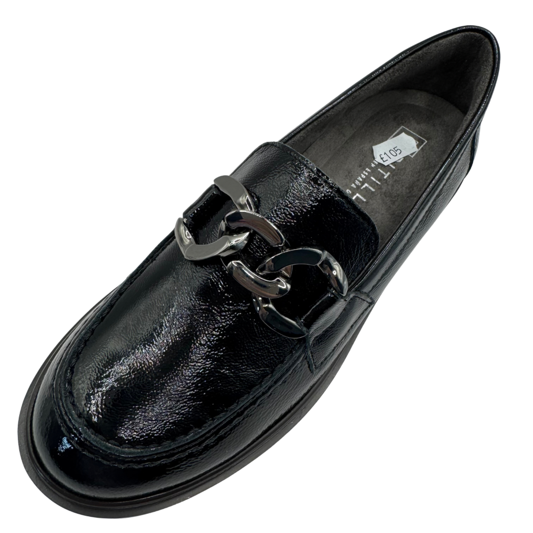 Pitillos Black Patent Loafers with Chain Detail