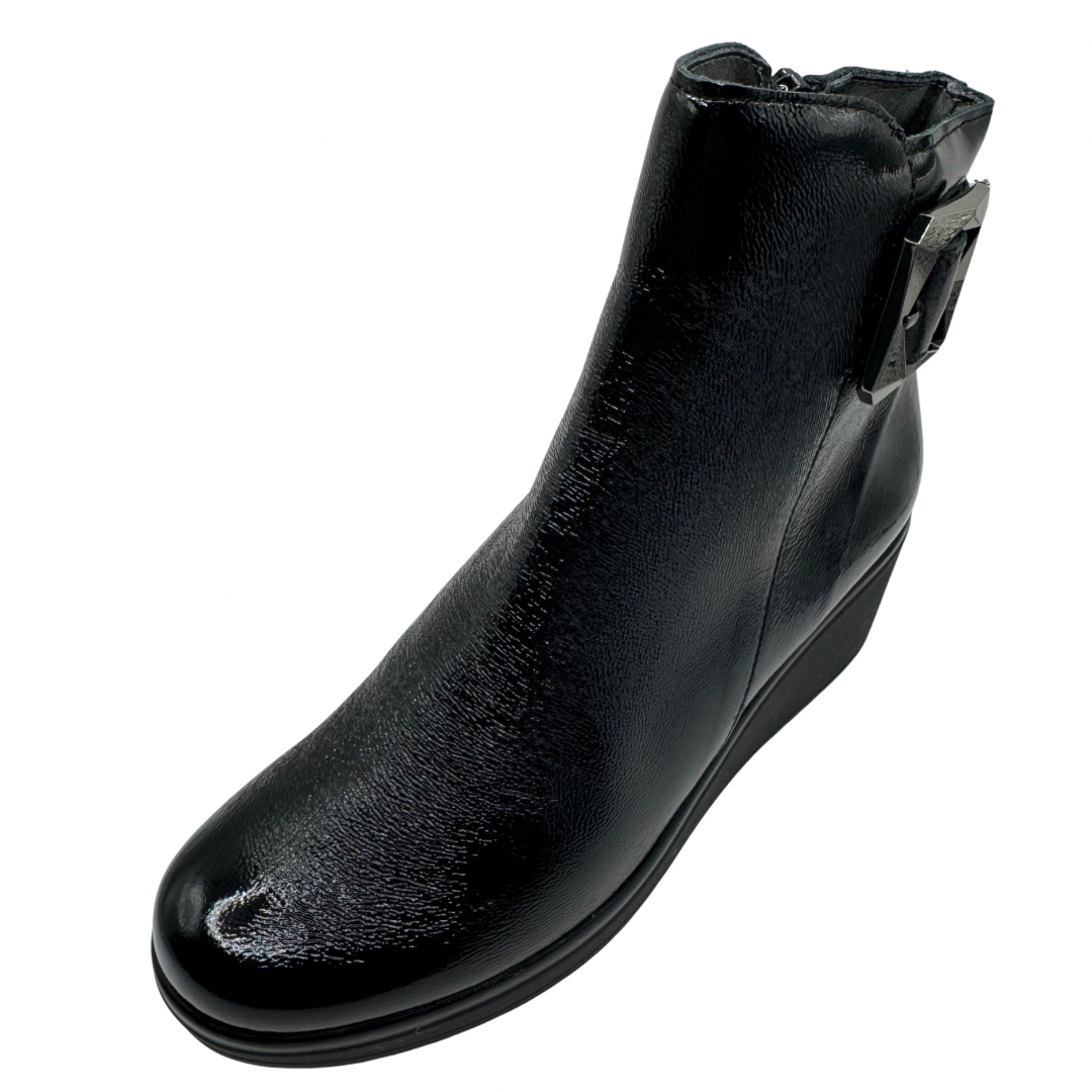 Pitillos Black Wedge Boots with Side Zip