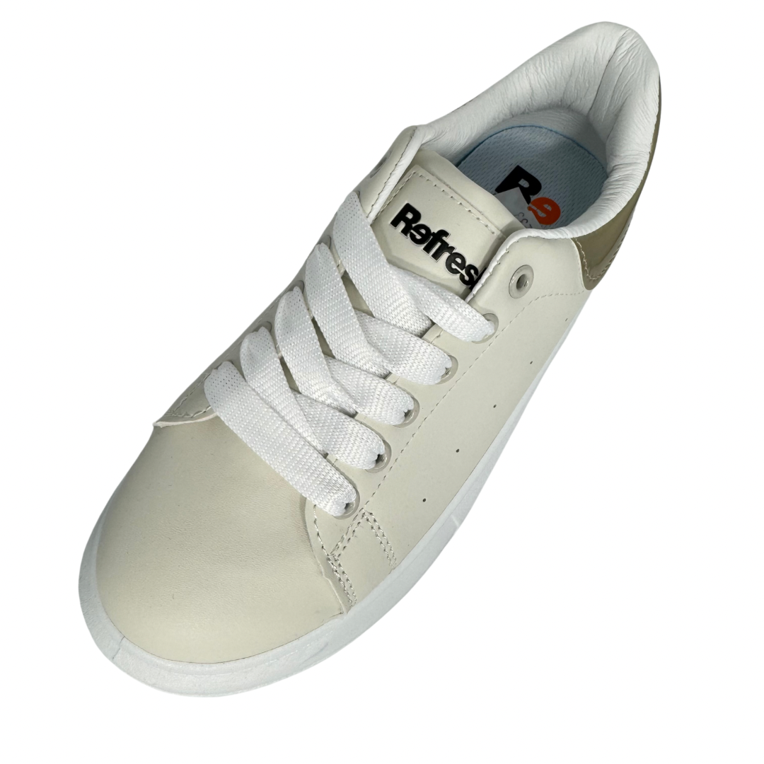 Refresh Cream Trainers with Gold Detail