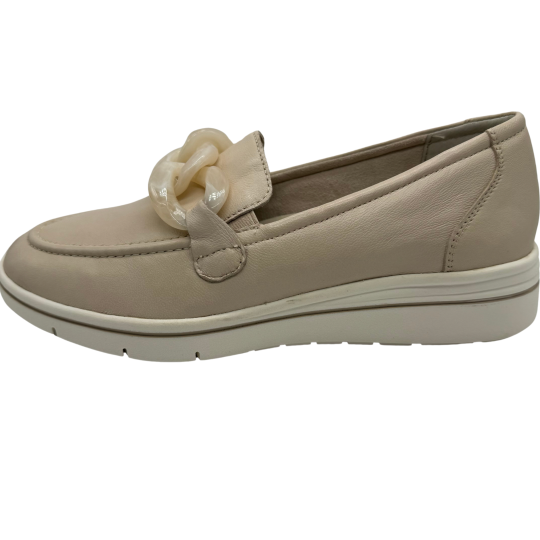 Tamaris Ivory Leather Loafer