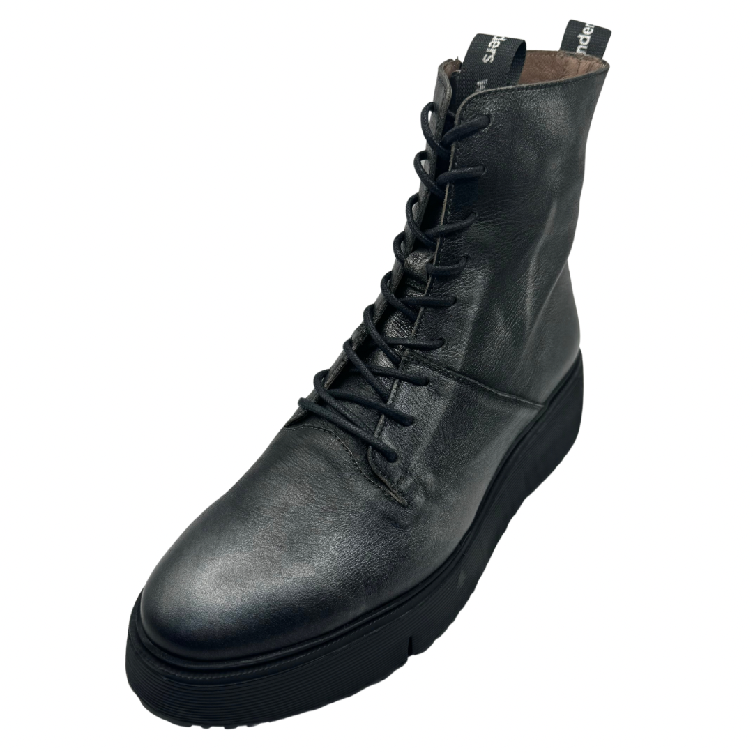 Wonders Metallic Lace Up Boots