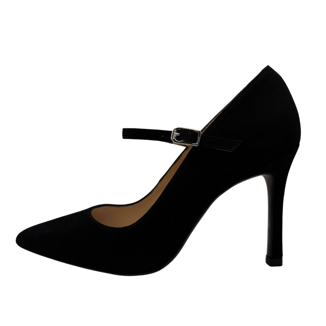 Unisa Black Heels with Strap