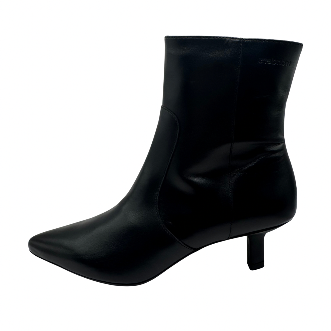 Wonders Black Kitten Heel Pointed Boot