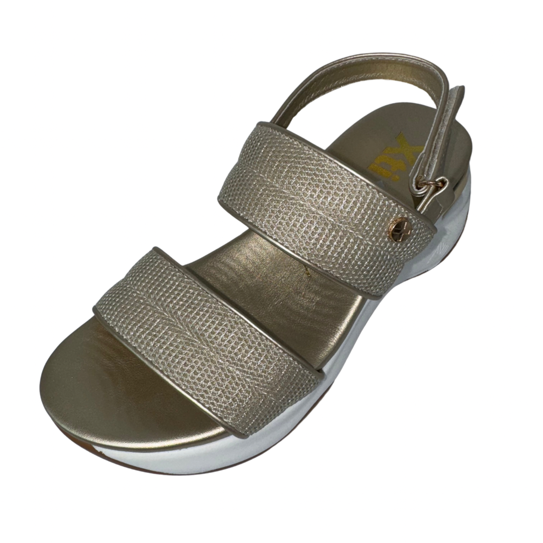 XTI Gold Woven Sandals
