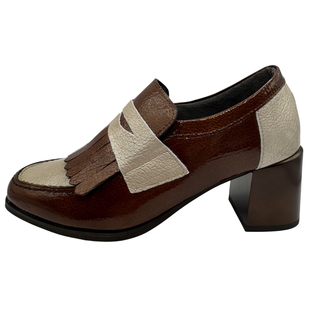 Pitillos Brown Patent Heeled Shoe with Beige Detail