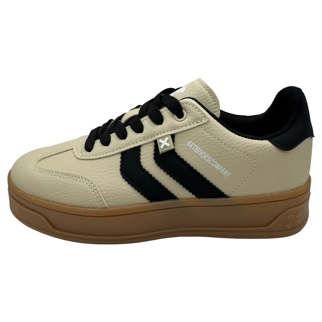 Xti Beige &amp; Black Platform Trainers